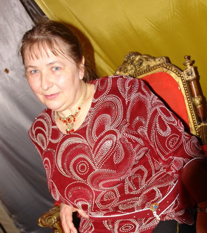 поэтесса Валентина  Писарева-Белинская ( умерла в 2014 году)